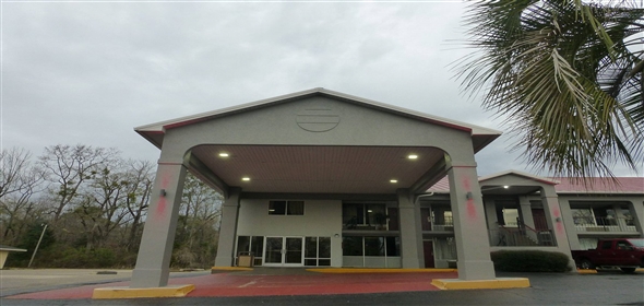 1571 Bates Rd Burnt Corn Alabama, 36401 | Exceptional Red Roof Inn Evergreen