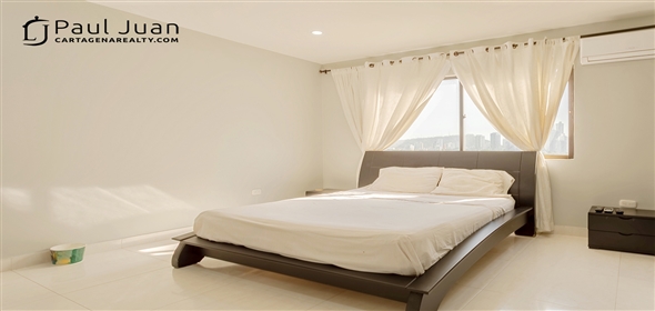 Malecon Avenue # 13-52.  Bolivar, 130001 | Nice residential apartment