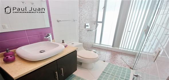 9th Avenue # 35-134.  Bolivar, 130001 | Beautiful Penthouse