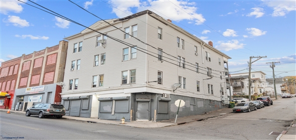 138 Cherry Street Waterbury Connecticut, 06702 | Exceptional Multifamily