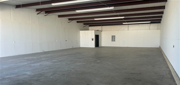 11975 Cleveland Gibbs Roanoke Texas, 76262 | Industrial Flex For Lease: 11975 Cleveland Gibbs Rd, Roanoke #201