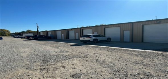 11975 Cleveland Gibbs Roanoke Texas, 76262 | Industrial Flex For Lease: 11975 Cleveland Gibbs Rd, Roanoke #201