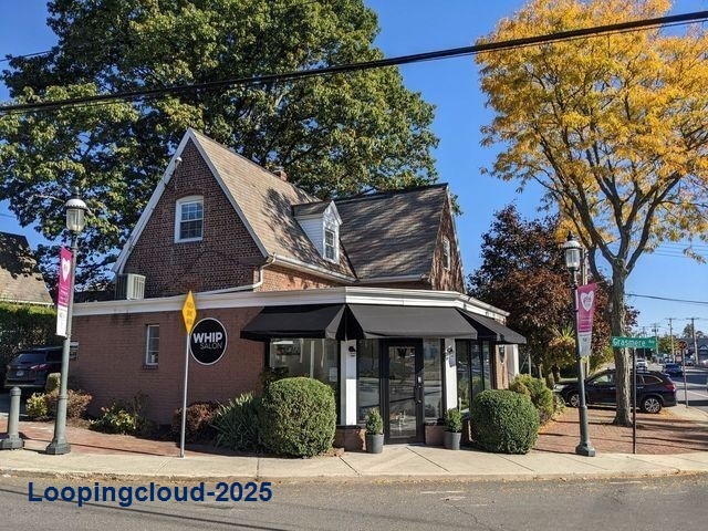 Commercial Property for Sale in Fairfield Connecticut 06824