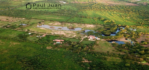 Punta Canoa, On the road to the village.  Bolivar,  | Lot to build
