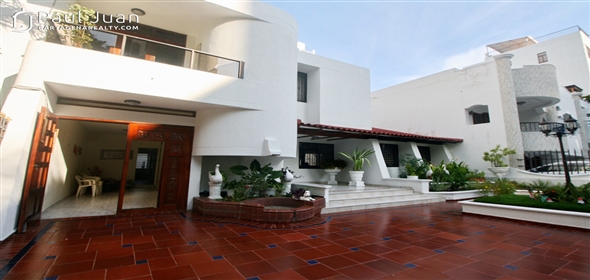 12th Avenue # 5-56.  Bolivar, 130001 | Charming house in Castillogrande