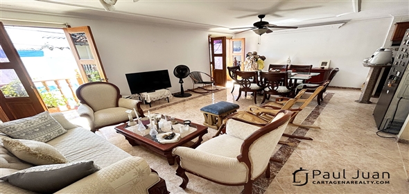 Garden Street, . Near La Serrezuela Mall.  Bolivar, 130001 | La Serrezuela House