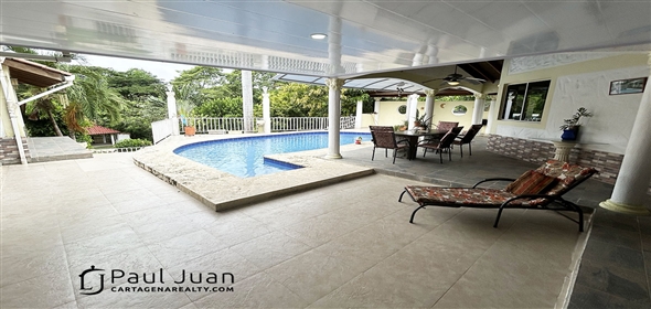 Turbaco, road to Club Campestre.  Bolivar, 130001 | Fabulous Country Home