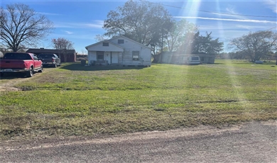55 County Road 622a Dayton Texas, 77535 | Home with Very Strong Support