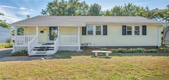 29 Risley Street East Hartford Connecticut, 06118 | Spectacular single family home