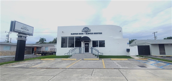 331 E Commercial Blvd Fort Lauderdale Florida, 33334 | Free Standing Building
