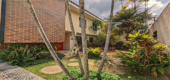 Trigal Norte Valencia Carabobo, 2001 | Exclusive House in TRigal Norte - Quinta en El Trigal Norte