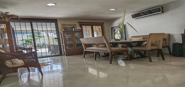 Trigal Norte Valencia Carabobo, 2001 | Exclusive House in TRigal Norte - Quinta en El Trigal Norte