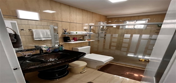 Edif Sevilla Real, Sabana Larga Valencia Carabobo, 2001 | Exclusive Apartment - Excludivo Apartamento en Sabana Larga