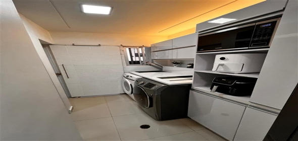 Edif Sevilla Real, Sabana Larga Valencia Carabobo, 2001 | Exclusive Apartment - Excludivo Apartamento en Sabana Larga