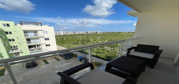 3 Crisfer # 404  Dominican Republic, 22000 | Incredible Condo