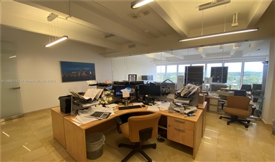 Office for Sale in Miami Beach Florida 33139