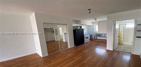 158 Ocean Dr # 306 Miami Beach Florida, 33139 | Beautiful Condo Studio