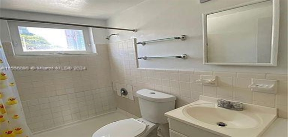 158 Ocean Dr # 306 Miami Beach Florida, 33139 | Beautiful Condo Studio