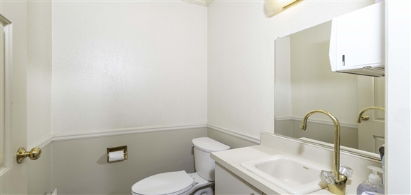 426 Main Street Ketchikan Alaska, 99901 | Ideal Office Location in Ketchikan’s Downtown Hub