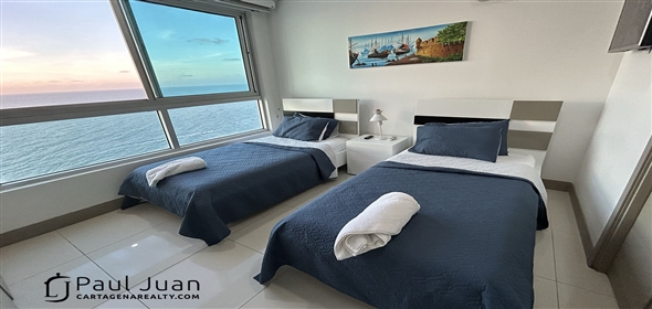 corner of Malecon Avenue and 5th St..  Bolivar, 130001 | Beautiful apartment