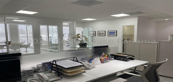 The Towers At 50th Calle 50 con calle 66 este 1-D Panama City Panamá Province, 07127 | Splendid Office - Hermosa Oficina