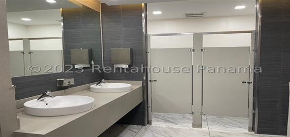 The Towers At 50th Calle 50 con calle 66 este 1-D Panama City Panamá Province, 07127 | Splendid Office - Hermosa Oficina