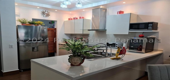 PH Costamare Avenida Los Colegios Edificio 9 023 Panama City Panamá Province, 07127 | Beautiful Penthouse in Panamá