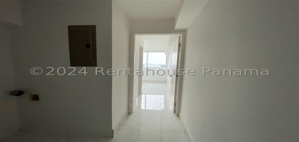 Pacific Park Avenida Edison Park Ala oeste Torre 100 2-B Panama City Panamá Province, 07127 | Incredible Apartment in Edisson Park