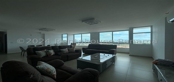 Country Height Avenida San Miguelito 20C Panama City Panamá Province, 07127 | Beautiful Penthouse in Altos de Panamá