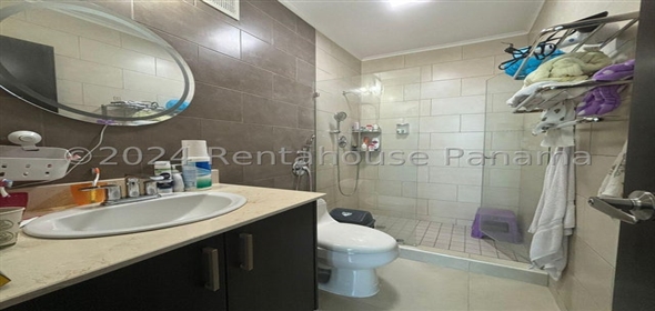 Country Height Avenida San Miguelito 20C Panama City Panamá Province, 07127 | Beautiful Penthouse in Altos de Panamá