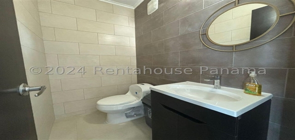 Country Height Avenida San Miguelito 20C Panama City Panamá Province, 07127 | Beautiful Penthouse in Altos de Panamá