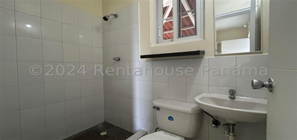 Quintas de Versalles Avenida Costanera D14 Panama City Panamá Province, 07127 | Incredible Single Family Home