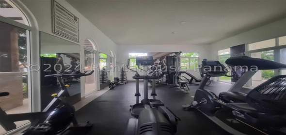 Quintas de Versalles Avenida Costanera D14 Panama City Panamá Province, 07127 | Incredible Single Family Home