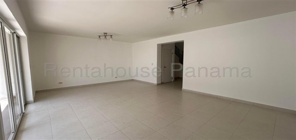 Quintas de Versalles Avenida Costanera D14 Panama City Panamá Province, 07127 | Incredible Single Family Home