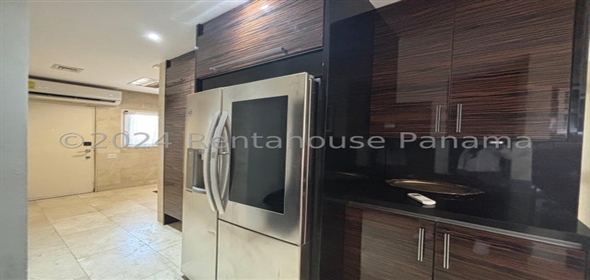 Tucan Country Club Calle Champions Hights 59-A Panama City Panamá Province, 07127 | Modern and Spacious House in Panamá Pacífico