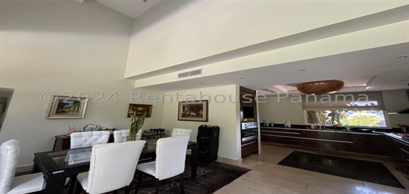 Tucan Country Club Calle Champions Hights 59-A Panama City Panamá Province, 07127 | Modern and Spacious House in Panamá Pacífico