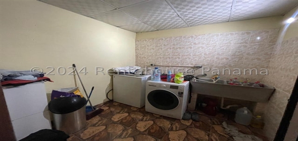 Pacific Place Avenida Pedregal Calle Ismael Casa 25 Panama City Panamá Province, 07127 | Exclusive Home in Sector Juan Diaz