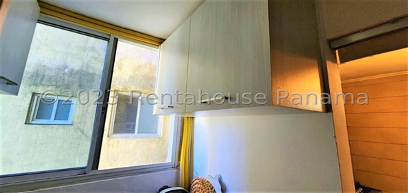 Vistas del Rocío Calle 14 Torre 1 4F Panama City Panamá Province, 07210 | Renovated Apartment in PH Vistas del Rocío