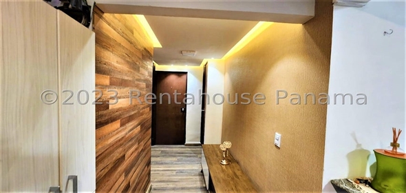 Vistas del Rocío Calle 14 Torre 1 4F Panama City Panamá Province, 07210 | Renovated Apartment in PH Vistas del Rocío