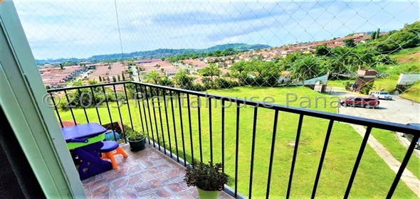 Vistas del Rocío Calle 14 Torre 1 4F Panama City Panamá Province, 07210 | Renovated Apartment in PH Vistas del Rocío