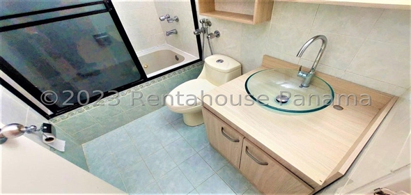 Vista Tower Calle 51 Este 22B Panama City Panamá Province, 07096 | Exclusive Apartment in Bella vista