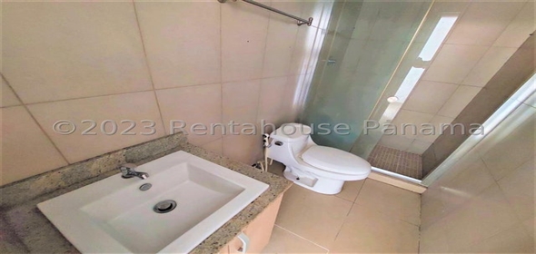 Rokas Avenida Principal de Condado del Rey Torre 200 19C Panama City Panamá Province, 07127 | For Sale Incredible Apartment in Condado del Rey