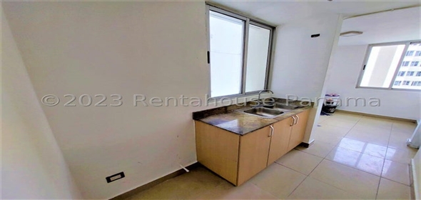 Rokas Avenida Principal de Condado del Rey Torre 200 19C Panama City Panamá Province, 07127 | For Sale Incredible Apartment in Condado del Rey