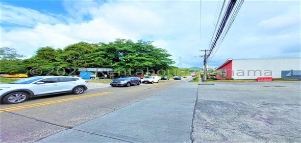 Rokas Avenida Principal de Condado del Rey Torre 200 19C Panama City Panamá Province, 07127 | For Sale Incredible Apartment in Condado del Rey