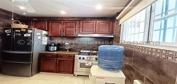 Villas del Golf Avenida Beleares Lote 61 Panama City Panamá Province, 07127 | Exclusive House in Villas del Golf