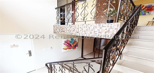 Villas del Golf Avenida Beleares Lote 61 Panama City Panamá Province, 07127 | Exclusive House in Villas del Golf