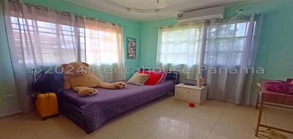 Villas del Golf Avenida Beleares Lote 61 Panama City Panamá Province, 07127 | Exclusive House in Villas del Golf