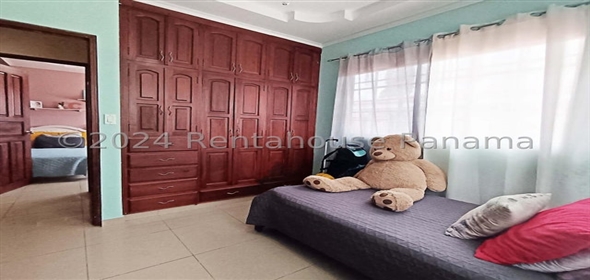 Villas del Golf Avenida Beleares Lote 61 Panama City Panamá Province, 07127 | Exclusive House in Villas del Golf