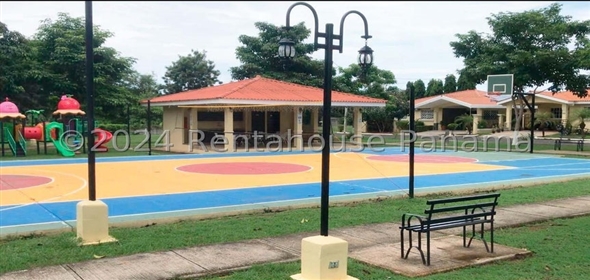 Villas del Golf Avenida Beleares Lote 61 Panama City Panamá Province, 07127 | Exclusive House in Villas del Golf