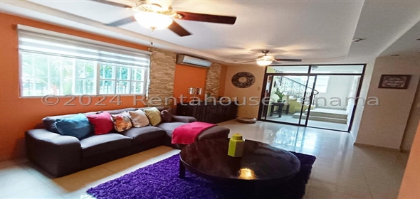 Villas del Golf Avenida Beleares Lote 61 Panama City Panamá Province, 07127 | Exclusive House in Villas del Golf